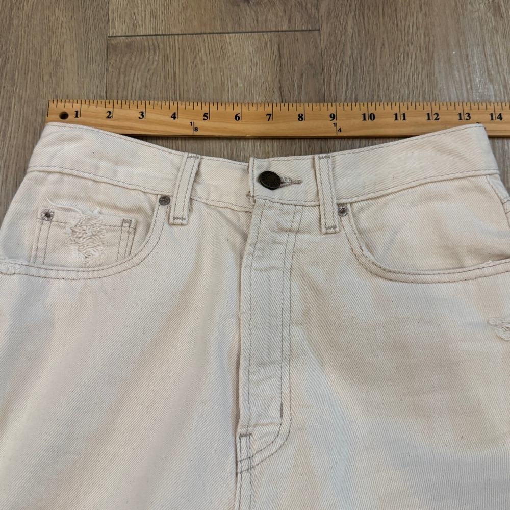 BDG Urban Outfitters High-Rise Baggy Distressed Jeans Cream Off-White Size 27 - Picture 3 of 9